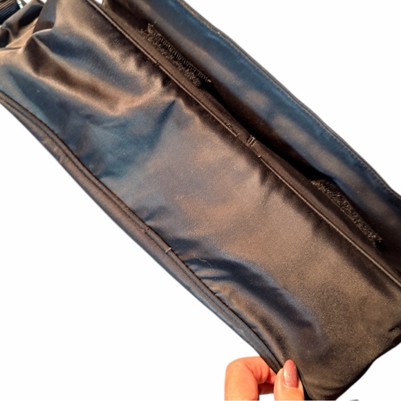 ABFAB "MY FLAT IN LONDON" BLACK QUILTED NYLON MESSENGER BAG (VGUC) - Picture 14 of 15